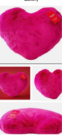 Heart shaped pillow (pair)