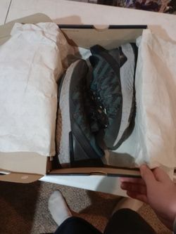 Nike ACG Hiking Shoes Sz11.5