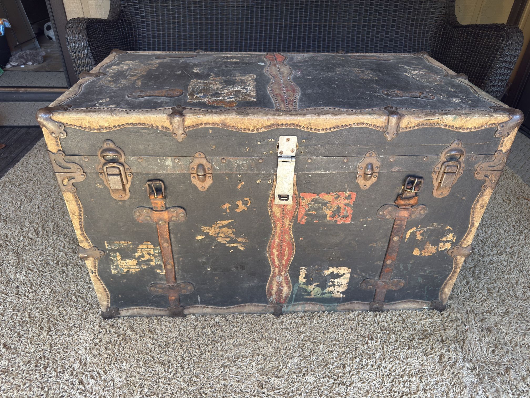 Trunk - antique Steamer - Storage Trunk
