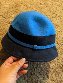 Women's Hat! 