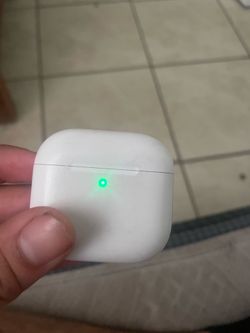 AirPod 4