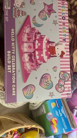 Hello Kitty Cake Build Set 