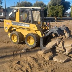 Jhon Deer Skidsteer Bobcat 