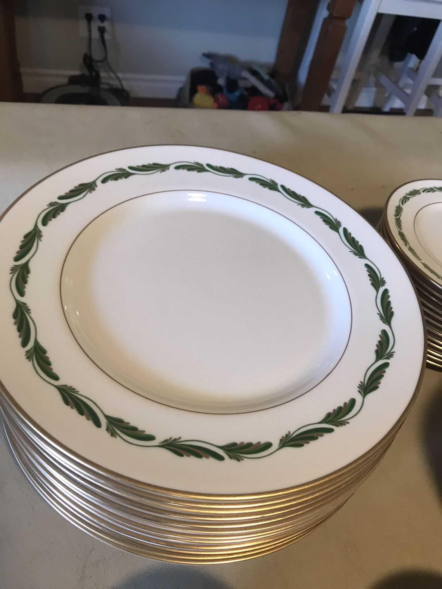 Franciscan Fine China Arcadia Green for Sale in Altadena, CA - OfferUp