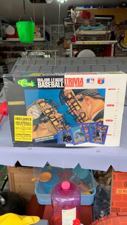 Baseball trivia board game