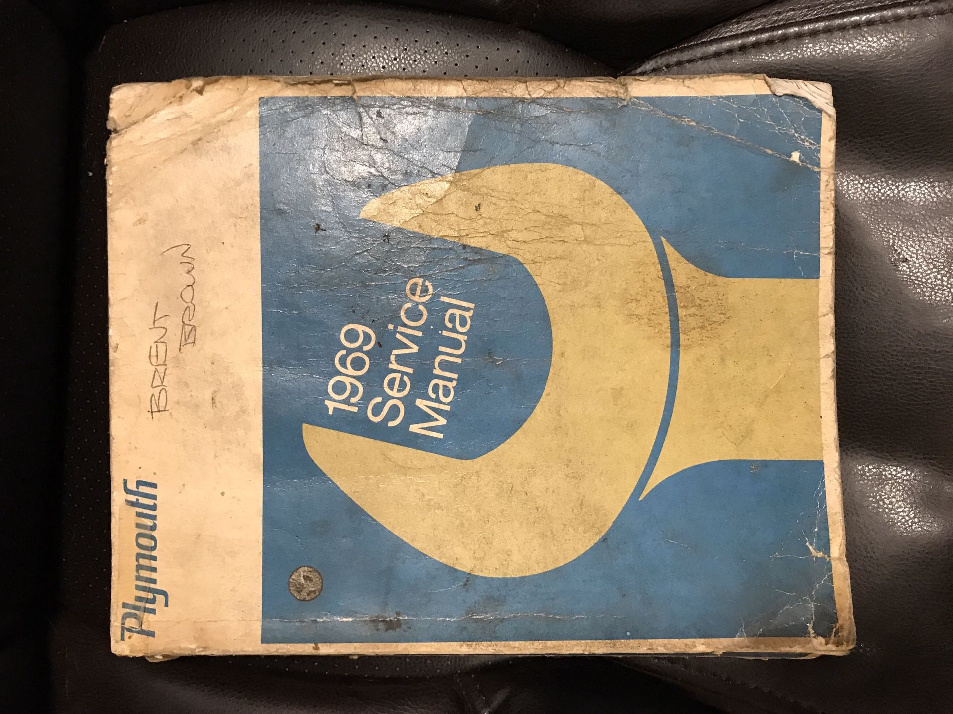 1969 Plymouth Service Manual. Large, thick and complete. Nice condition.