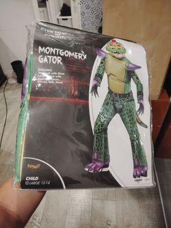 Five nights at Freddy's gator costume