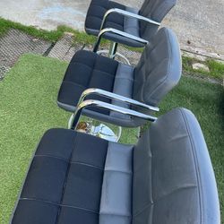 $35 each--Bar stools (in Des Moines/Kent)