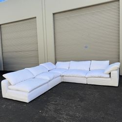 Beautiful RH Cloud Sofa 