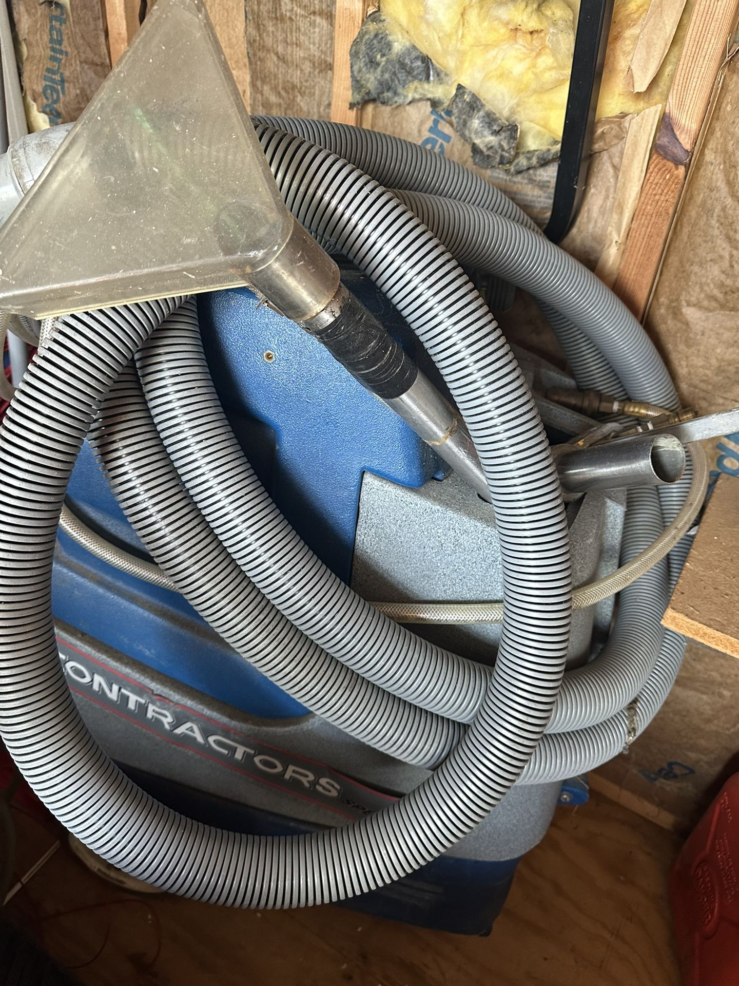 Carpet Cleaning Machine