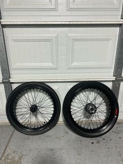 Oem Supermotos 17 in