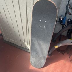Skateboard 