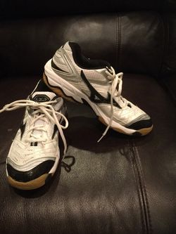 Mazuna volleyball court shoes