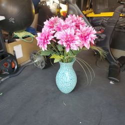 Flower vase with pink flowers accent decoration