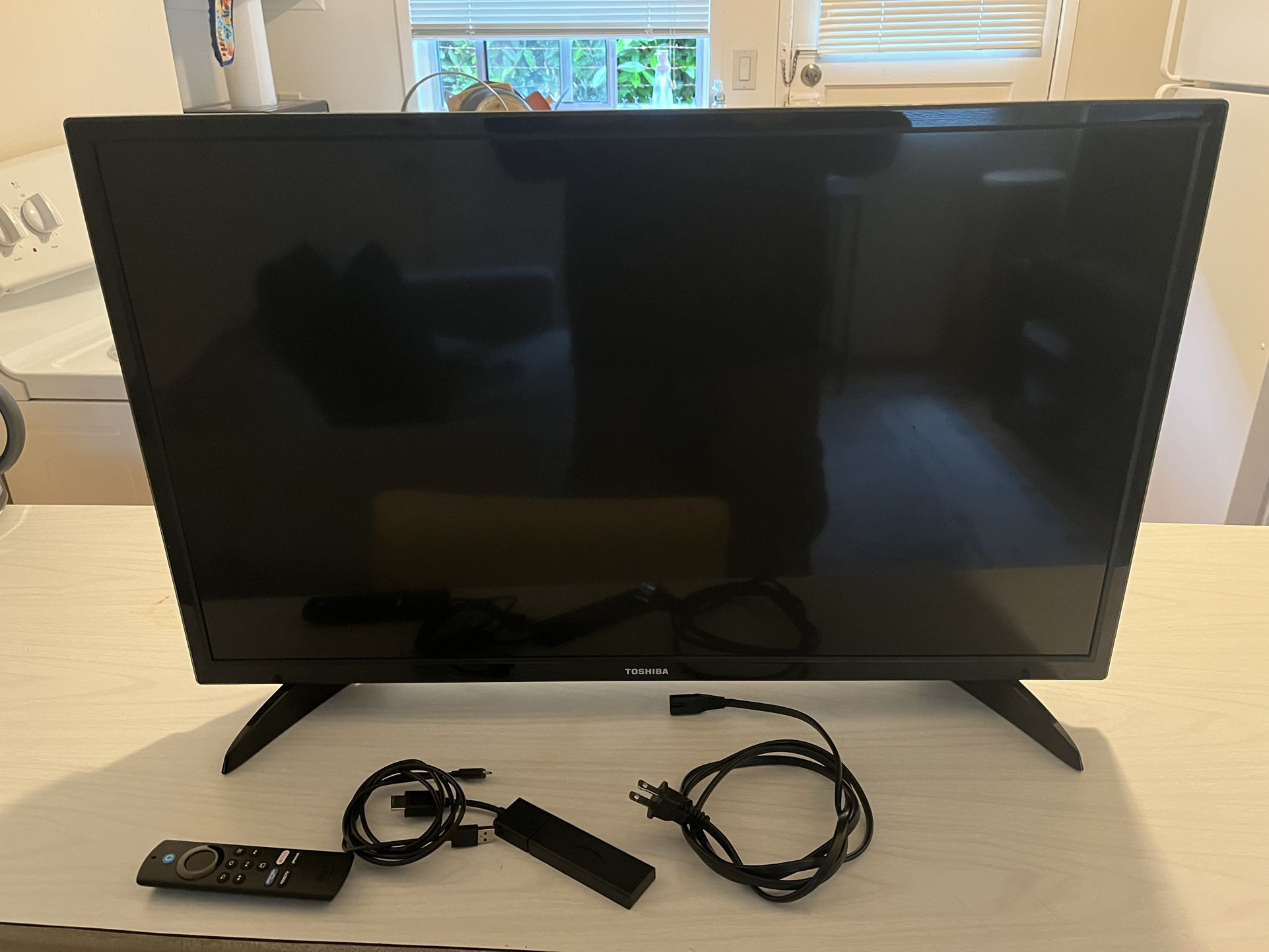 28 Inch Amazon Fire stick Tv