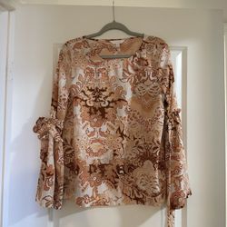 Lauren Conrad Shirt With Ties On Arms - L