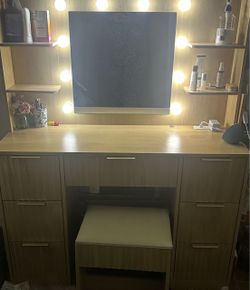 Dresser with mirror