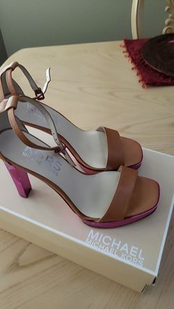 Michael Kors size 8 heels
