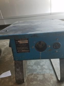 Power distribution box with cable $120