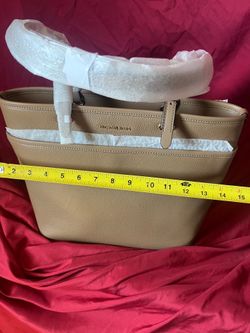 Michael Kors Women's Medium Light Brown Tote Shoulder Bag Handbag Purse with zip