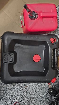 Black Plastic Oil Drain Pan 16-Quart
