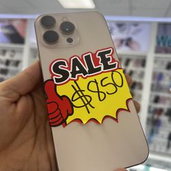 Iphone 16 Pro Max Unlocked Minor Scratch On Lens 