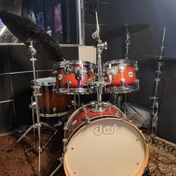 Drum Set DW Design / Dw 2000 / Cymbals meniel AA Classics