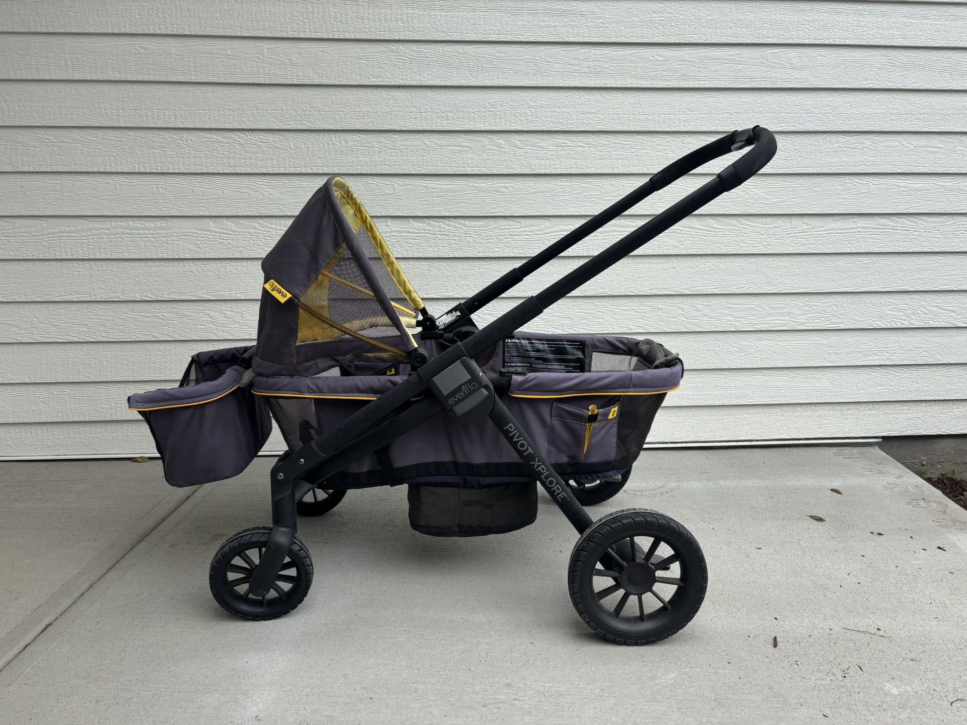 Evenflo Pivot Xplore All-Terrain Stroller Wagon, Includes Car Seat Adapter