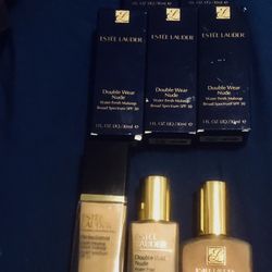 Estée Lauder ‘Lot’ 