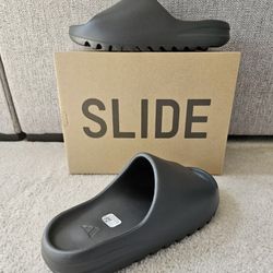 Yeezy Slides Dark Onyx 7M 10M 11M 12M 13M 14M