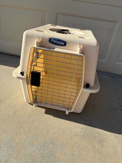 Traveling Pet Crate