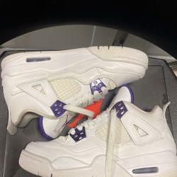 Jordan 4 