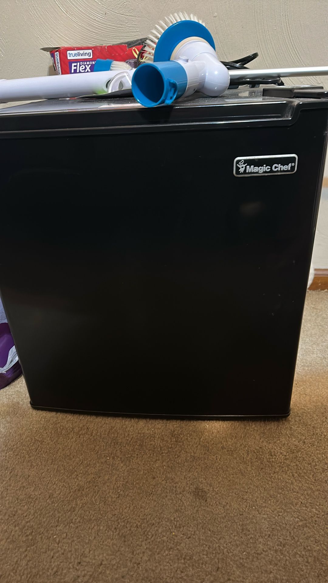 Magic Chef Mini Fridge