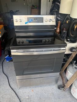 GE Range - JB735SP4SS