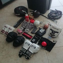 BOXING GEAR: NEW Gloves, Pads, Wraps, Rope, Bags & More!