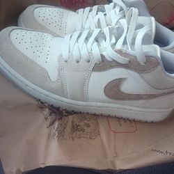 Nike Air Jordan 1 Lows Size 9