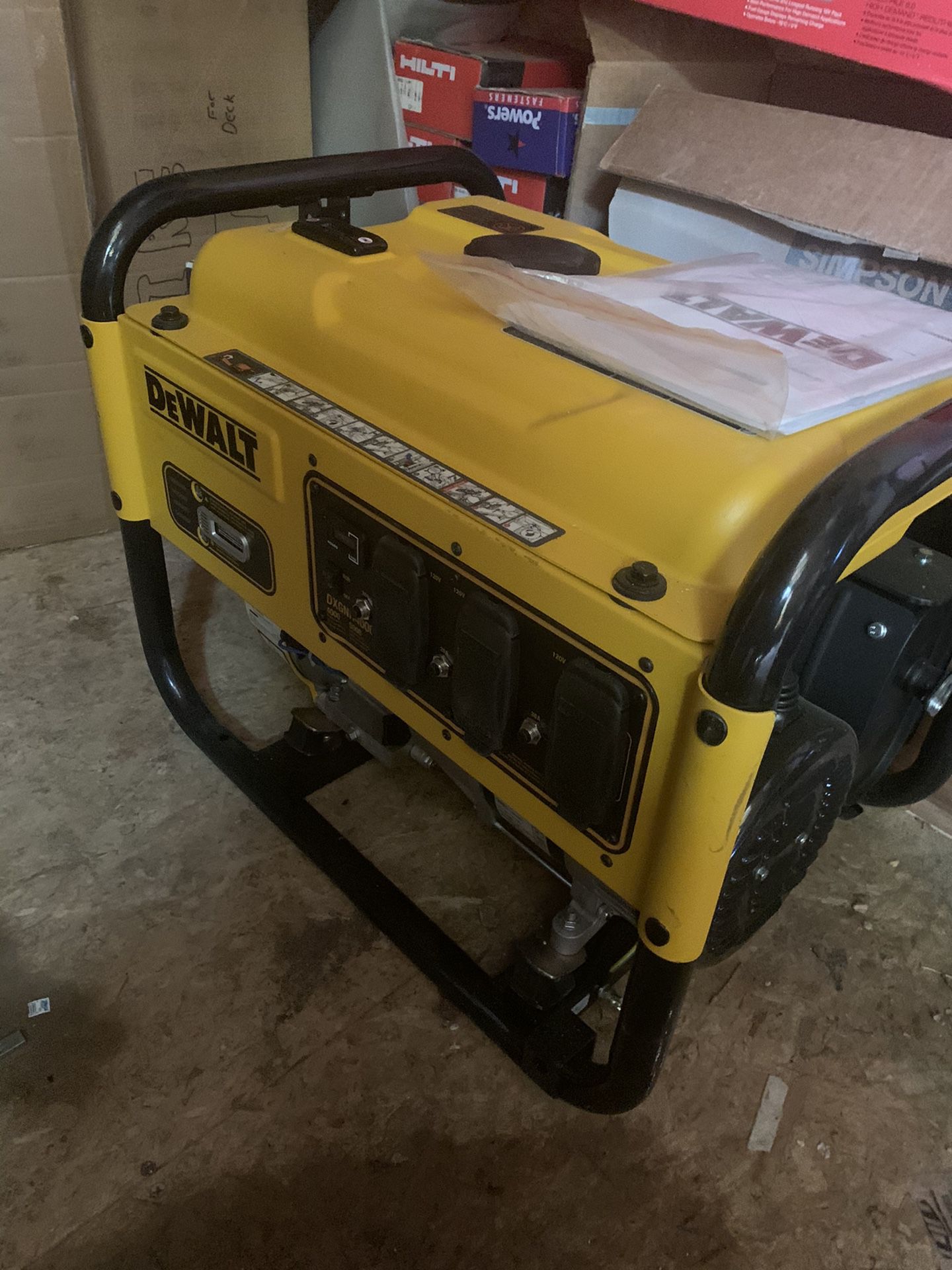 Dewalt DXGNR4000 generator new