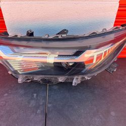 2022-2024 TOYOTA RAV4 LEFT DRIVE HEADLIGHT LED OEM