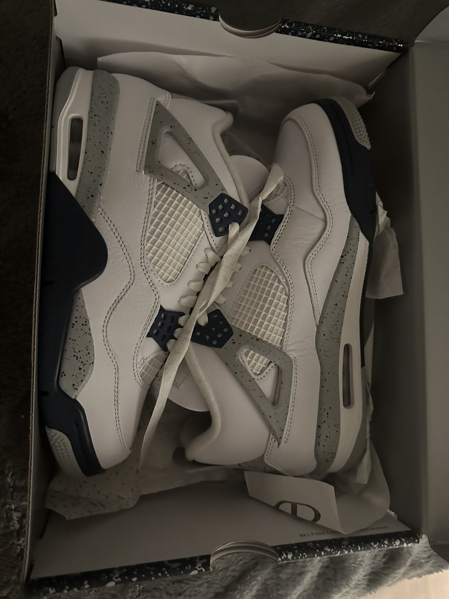 Jordan 4s Size 8.5