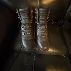 Hi-Tec Size 10.5 Men’s Hiking Boots