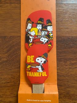 New 2 Pack Spatula Set: 1 Large & 1 Small Spatula - Peanuts Snoopy