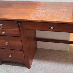 Stanley Young America Brown Desk With 4 Drawers