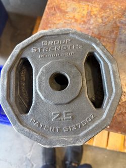 Iron Grip Urethane Olympic Plates Set (85lbs) + Aluminum Technique Bar