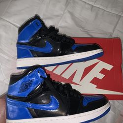 Air Jordan 1 Mid SE