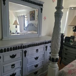 Moving Sale