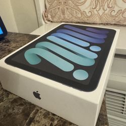 128 GB ipad Mini brand new