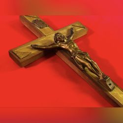 JESUS CHRIST Wood Cross Crucifix Original Vintage Antique Gold Metal Fine Art Mother of Pearl MOP Collectible Wall Plaque Display Religion / Religiou