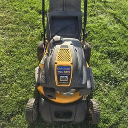 CUB CADET 6.75 HP SELF PROPELLED LAWN MOWER