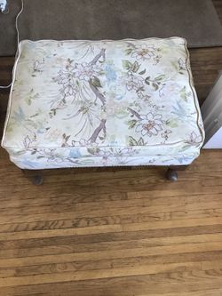 Sofa Chair & foot rest package