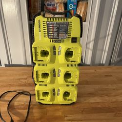 18 V Ryobi charger